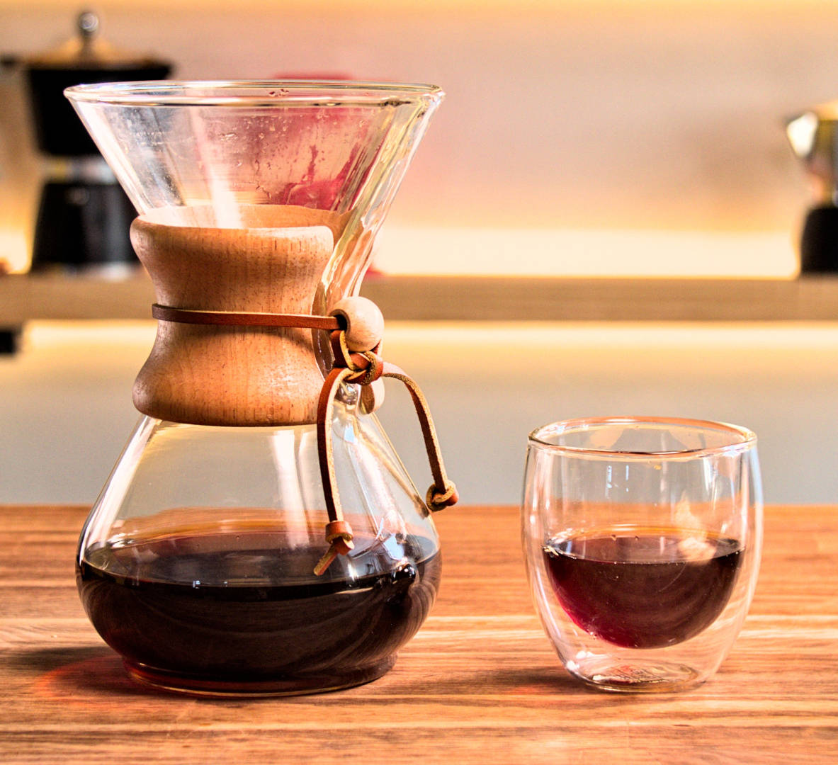 як пити дорогу каву - chemex кавоварка з прозорою чашкою