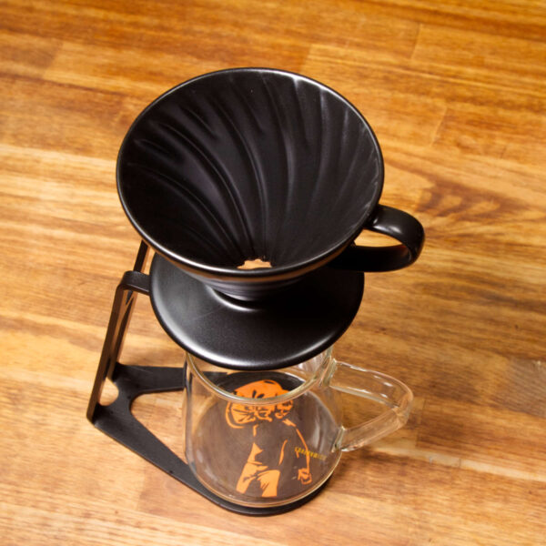 Пуровер Hario V60 02 керамічний матовий чорний