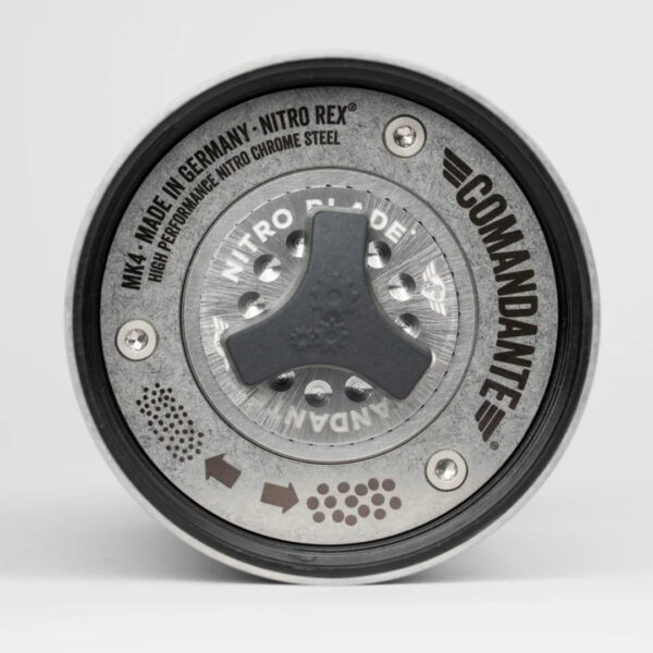 COMANDANTE C40 LAB Series кавомолка - Nitro Blade